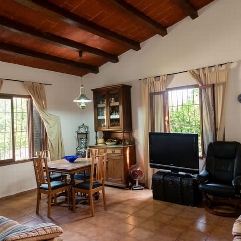 Chalet de 4 habitaciones en Lomas de Cabo Roig - Los Dolses, Orihuela en venta - 560.000 € (Ref: 10050715)