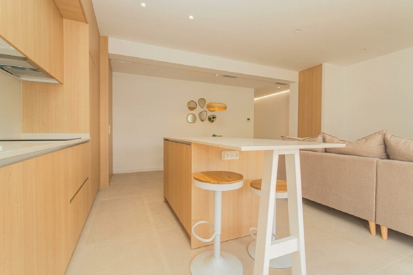 2 bedroom Townhouse for sale in Torrevieja with pool - € 499,000 (Ref: 10050717)