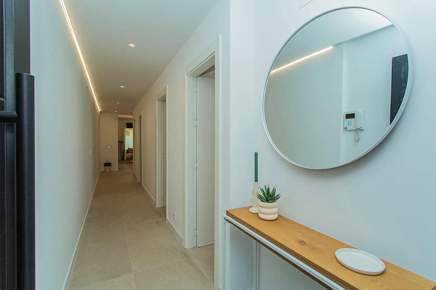 2 bedroom Townhouse for sale in Torrevieja with pool - € 499,000 (Ref: 10050717)