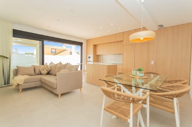 2 Zimmer Haus zu verkaufen in El Chaparral, Torrevieja mit Pool - 499.000 € (Ref: 10050717)