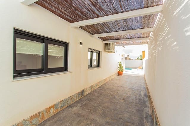 2 Zimmer Haus zu verkaufen in El Chaparral, Torrevieja mit Pool - 499.000 € (Ref: 10050717)