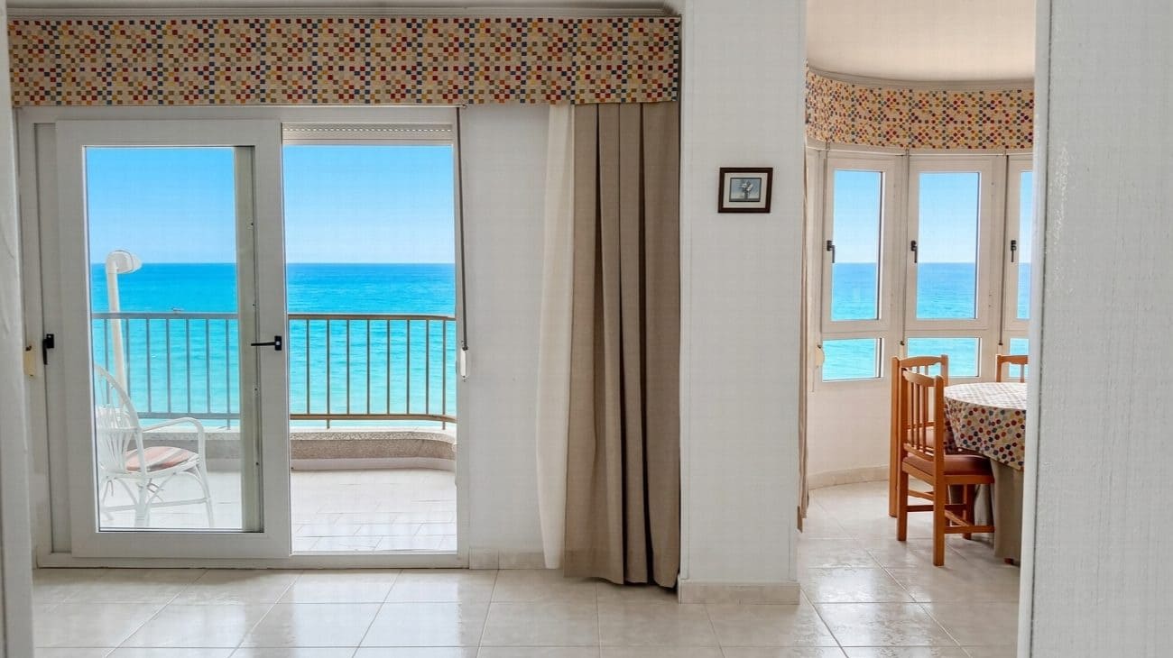3 bedroom Apartment for sale in Torrevieja with garage - € 375,000 (Ref: 10050721)