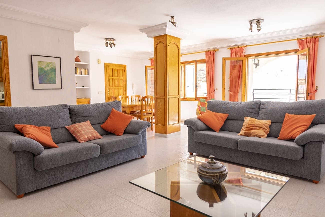 7 quarto Penthouse para venda em Torrevieja - 445 000 € (Ref: 10050722)