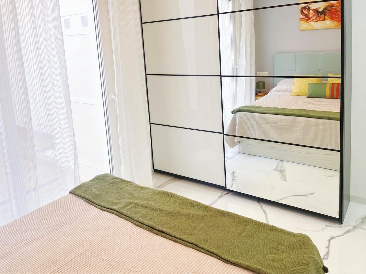Apartamento de 2 habitaciones en Torrevieja en venta - 260.000 € (Ref: 10050728)
