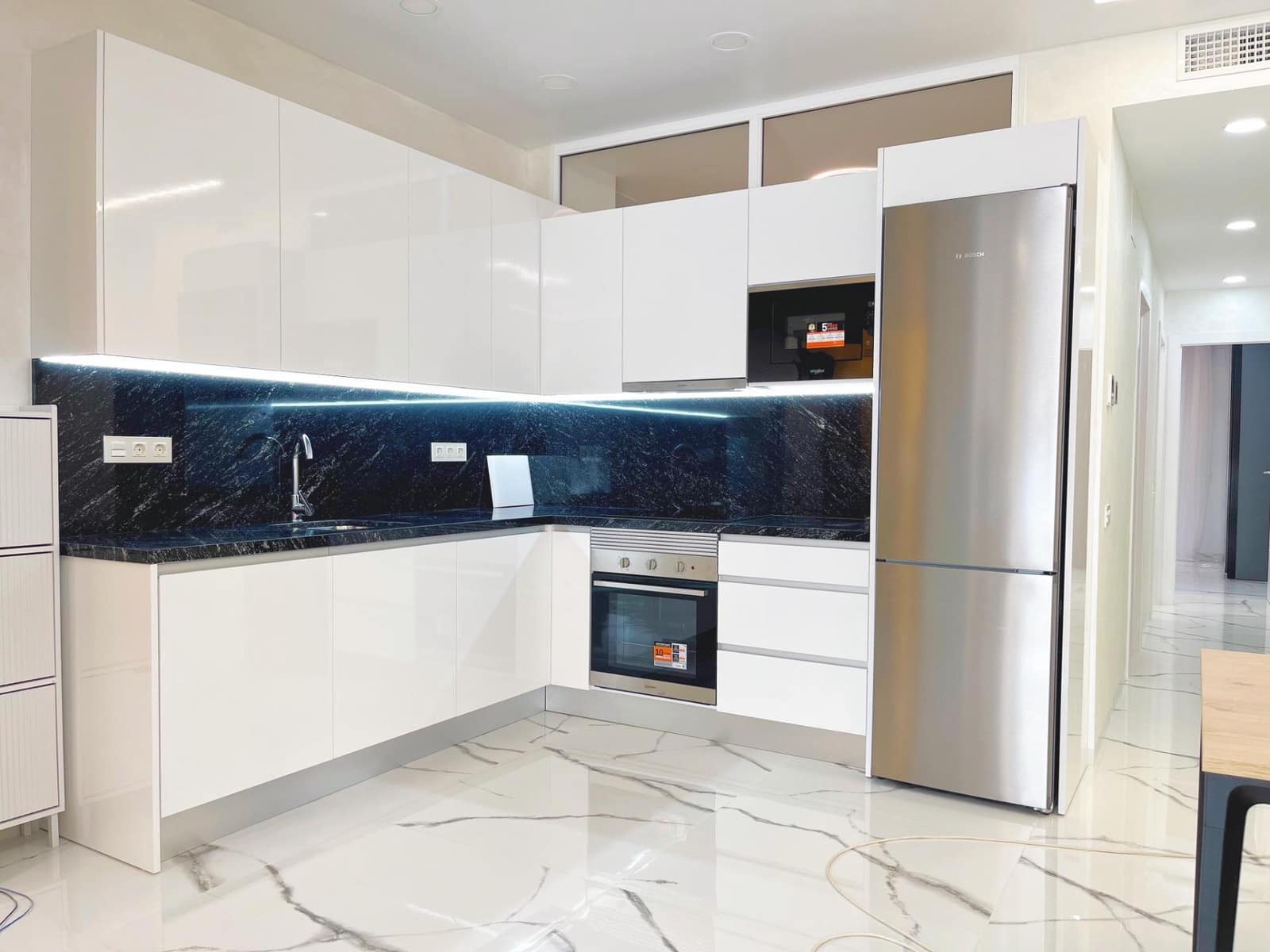 Apartamento de 2 habitaciones en Torrevieja en venta - 260.000 € (Ref: 10050728)