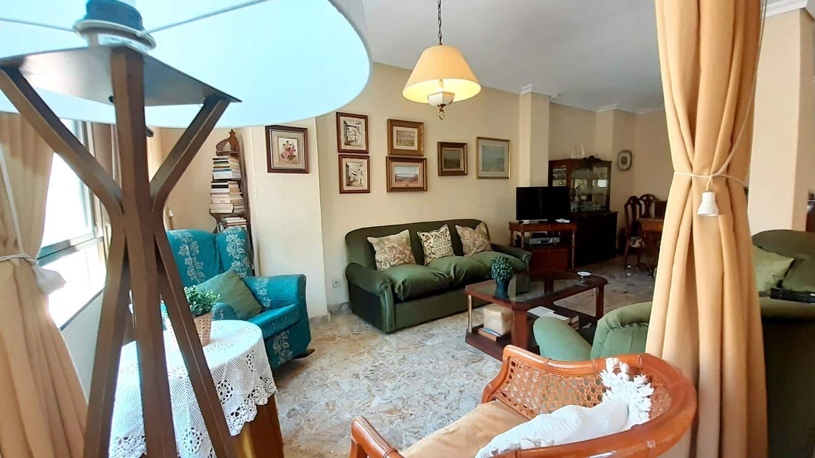 4 makuuhuone Huoneisto myytävänä paikassa Torrevieja - 285 000 € (Ref: 10050732)