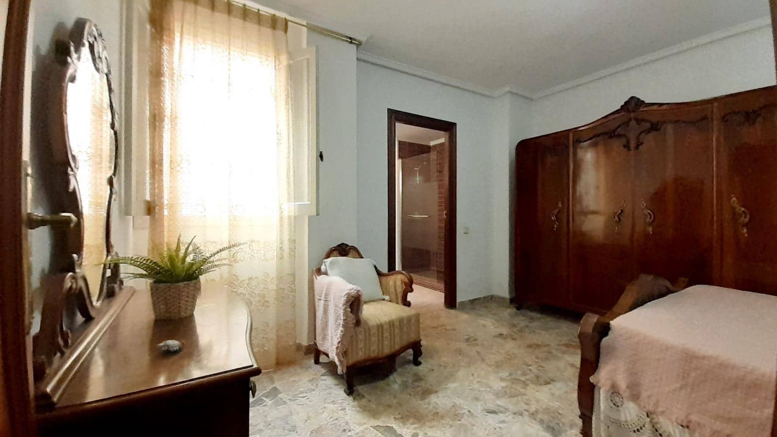 4 makuuhuone Huoneisto myytävänä paikassa Torrevieja - 285 000 € (Ref: 10050732)