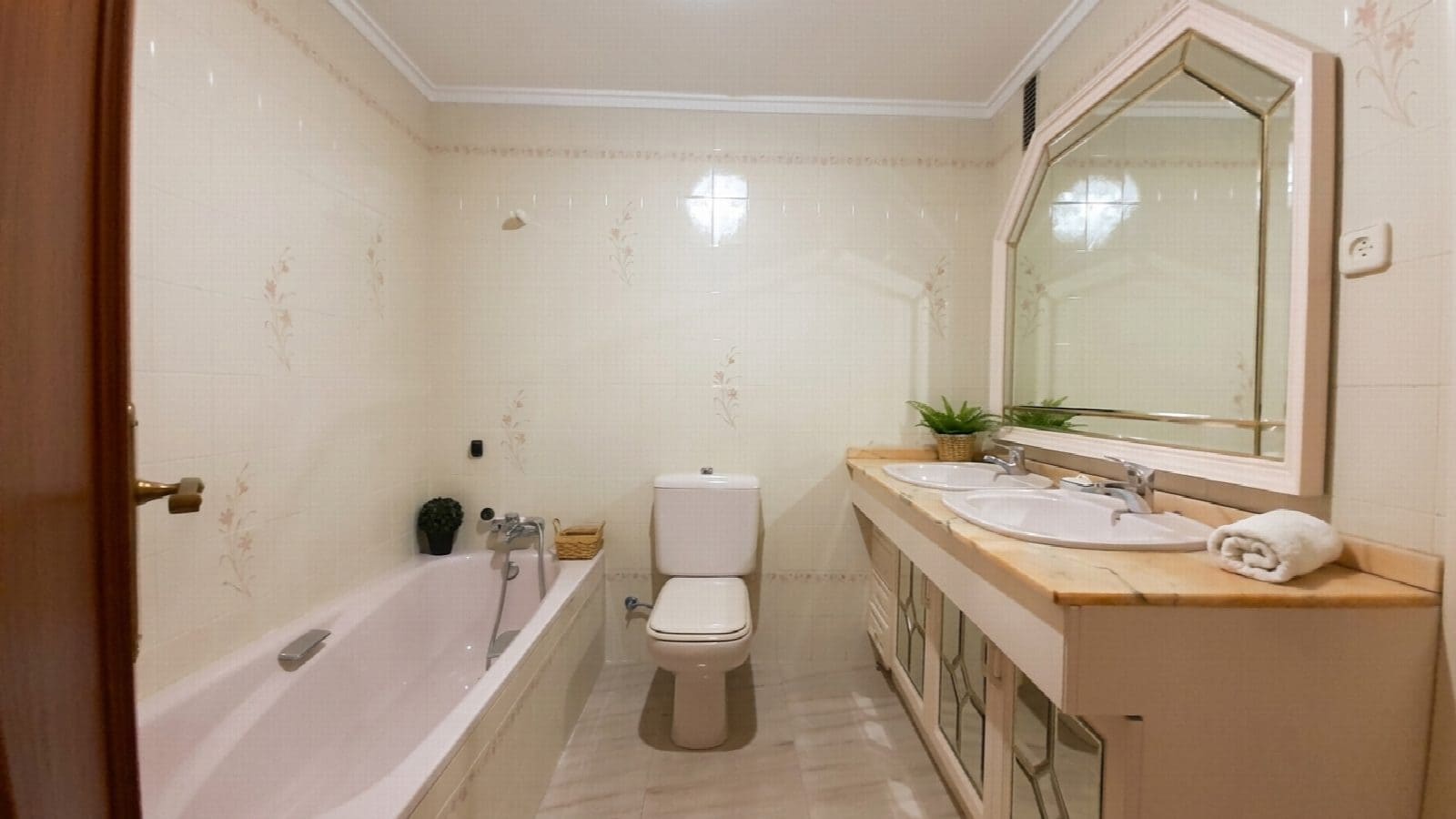 4 makuuhuone Huoneisto myytävänä paikassa Torrevieja - 285 000 € (Ref: 10050732)