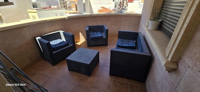 Apartamento de 4 habitaciones en Puerto Deportivo, Torrevieja en venta - 290.000 € (Ref: 10050734)