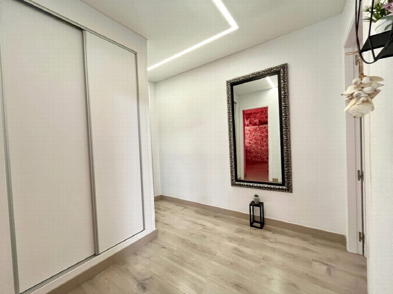 4 sovrum Lägenhet till salu i Torrevieja med garage - 210 000 € (Ref: 10050738)