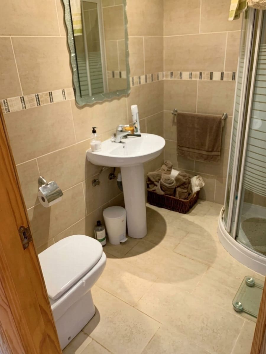 6 soverom Villa til salgs i Torrevieja med svømmebasseng - € 598 000 (Ref: 10050739)