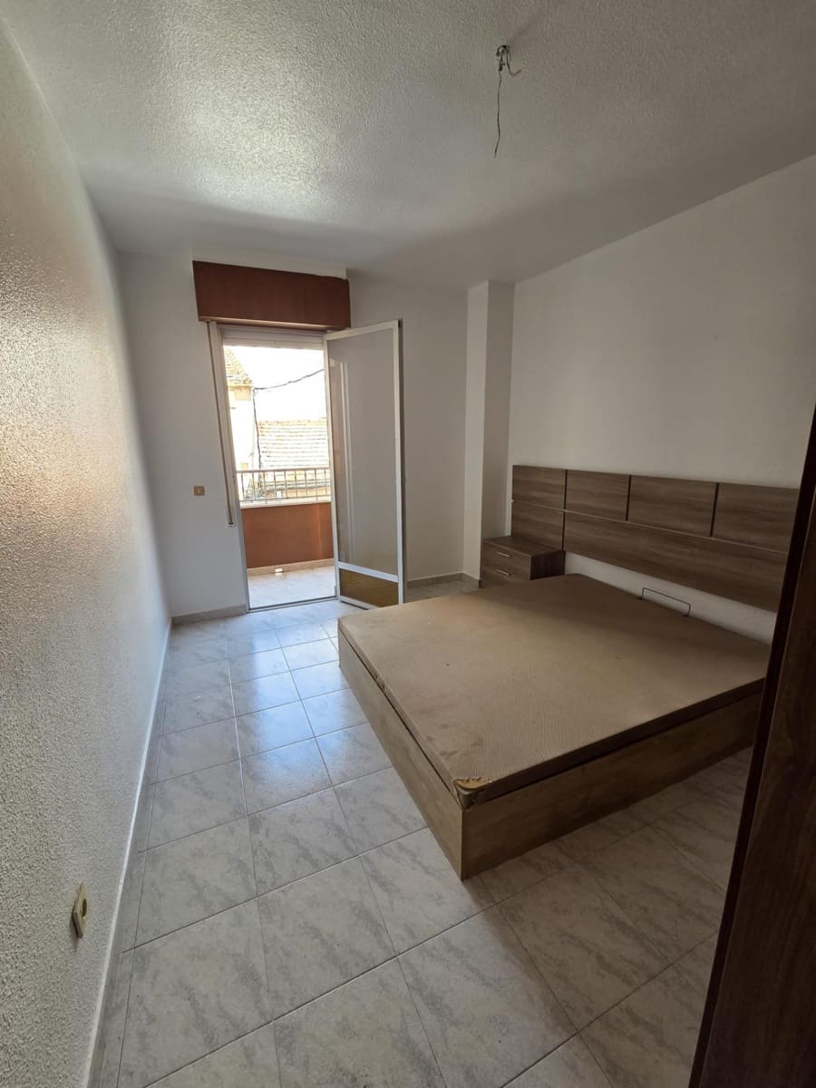 Apartamento de 3 habitaciones en Torrevieja en venta - 165.000 € (Ref: 10050746)