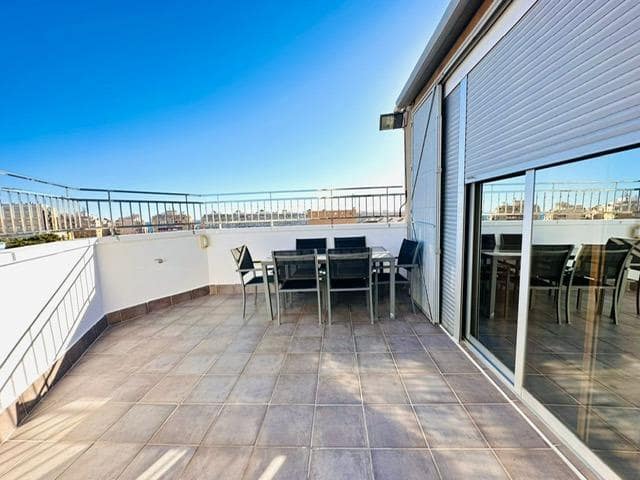 3 makuuhuone Huoneisto myytävänä paikassa Torrevieja - 490 000 € (Ref: 10050753)
