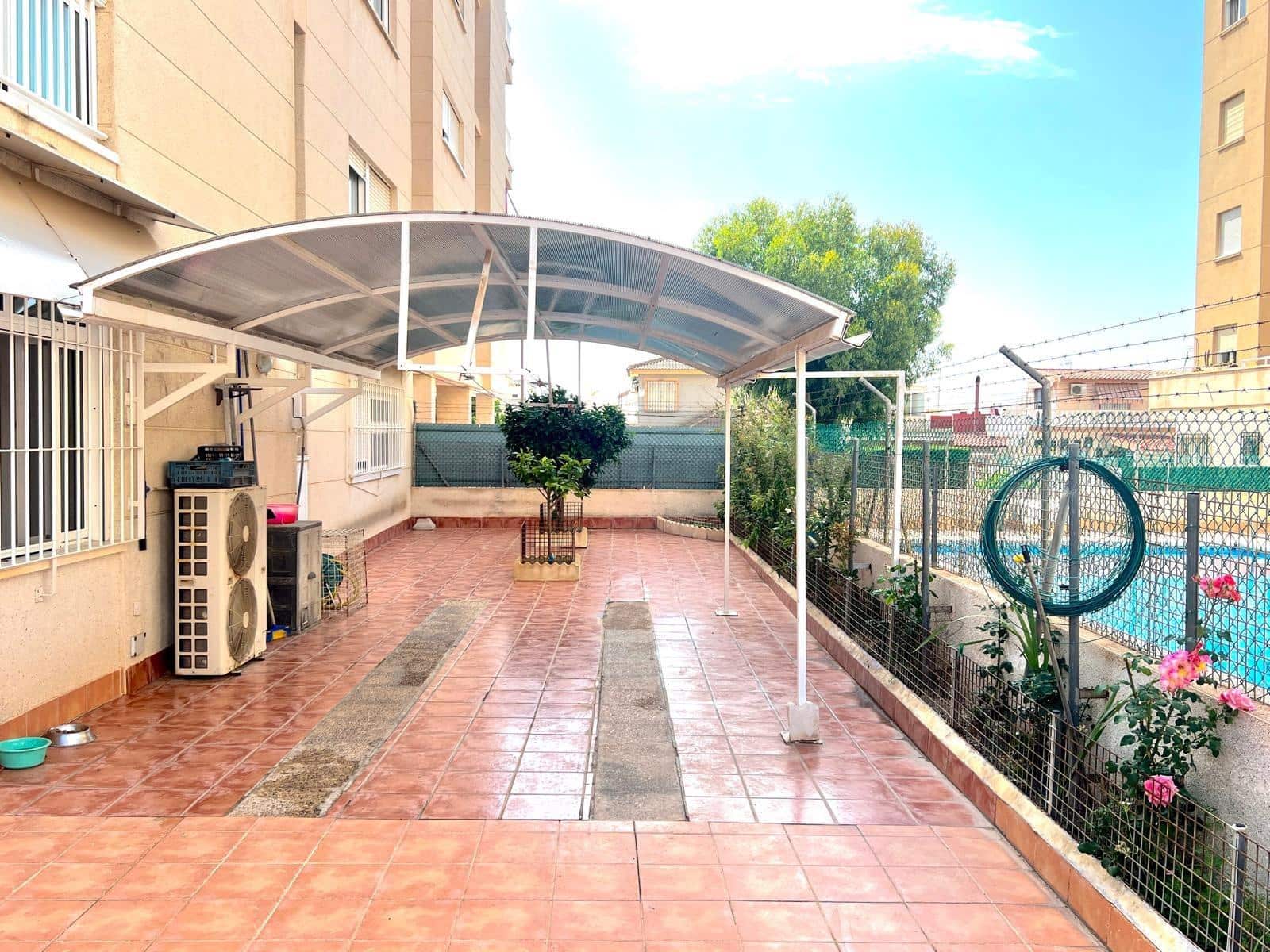 3 quarto Apartamento para venda em Torrevieja com piscina - 330 000 € (Ref: 10050754)