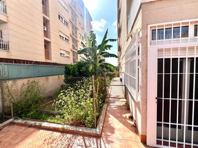 3 quarto Apartamento para venda em Nueva Torrevieja, Torrevieja com piscina - 330 000 € (Ref: 10050754)