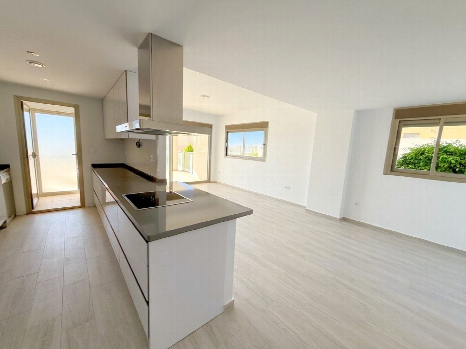 Apartamento de 3 habitaciones en Orihuela en venta con piscina - 378.000 € (Ref: 10050759)