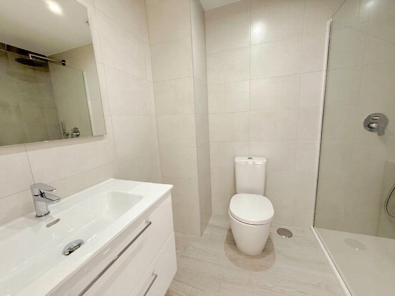Apartamento de 3 habitaciones en Orihuela en venta con piscina - 378.000 € (Ref: 10050759)