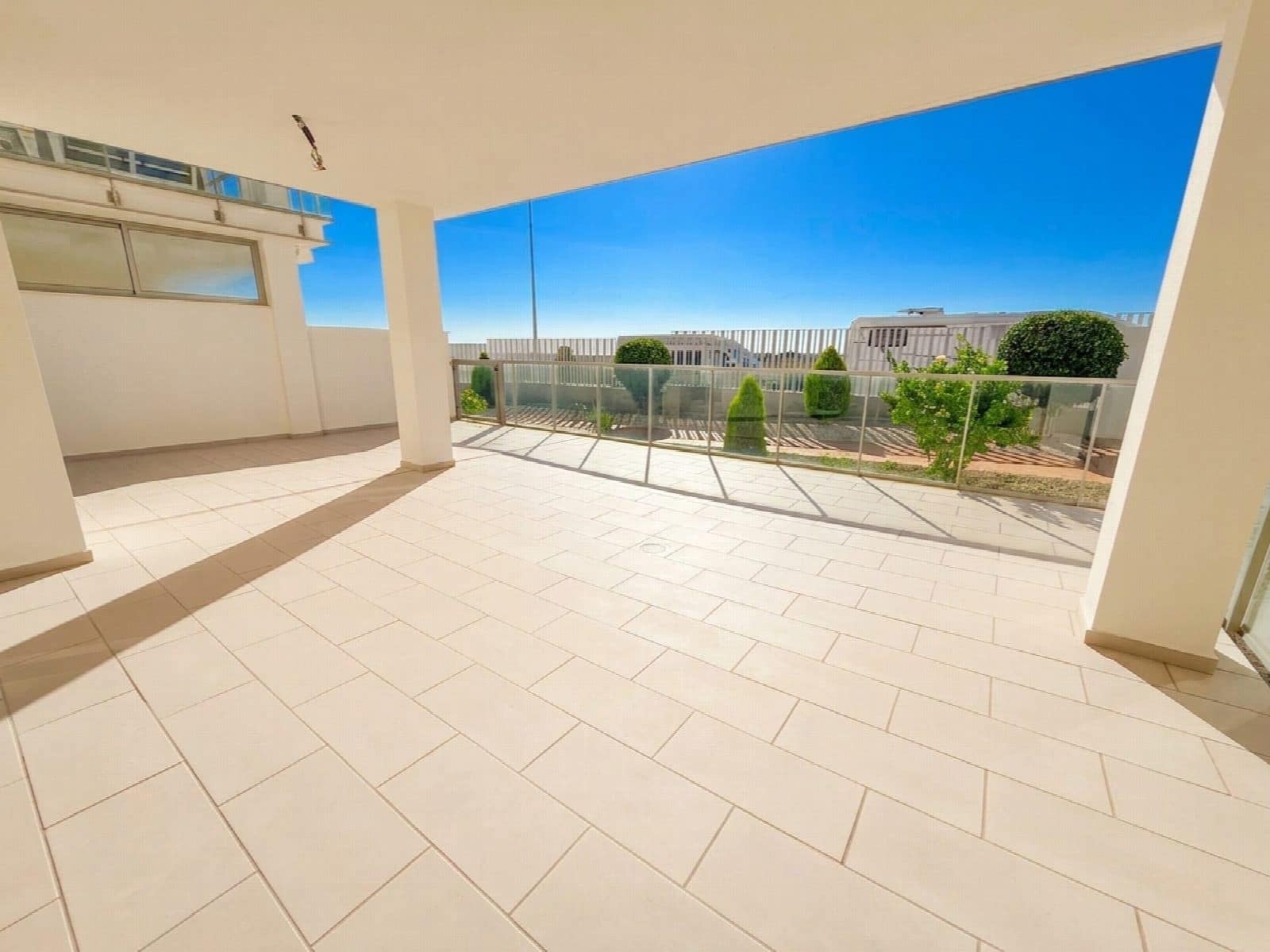Apartamento de 3 habitaciones en Orihuela en venta con piscina - 378.000 € (Ref: 10050759)