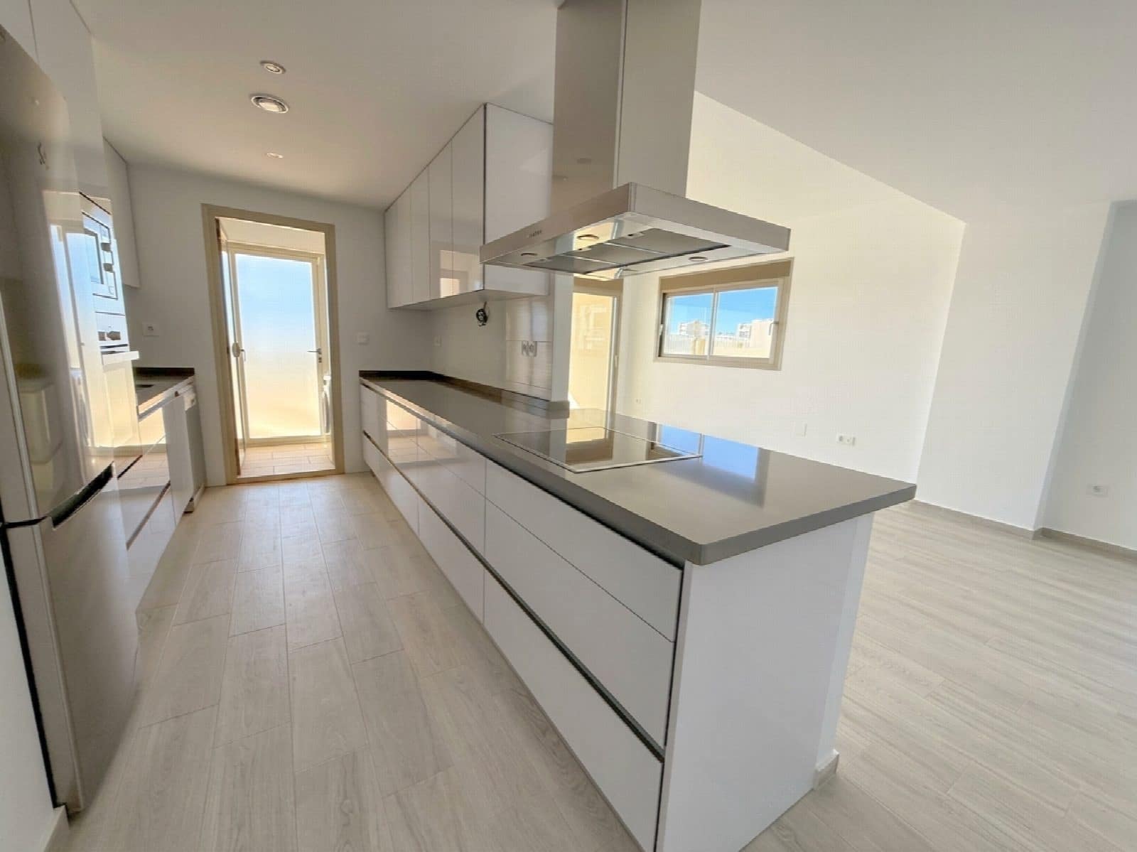 Apartamento de 3 habitaciones en Orihuela en venta con piscina - 378.000 € (Ref: 10050759)