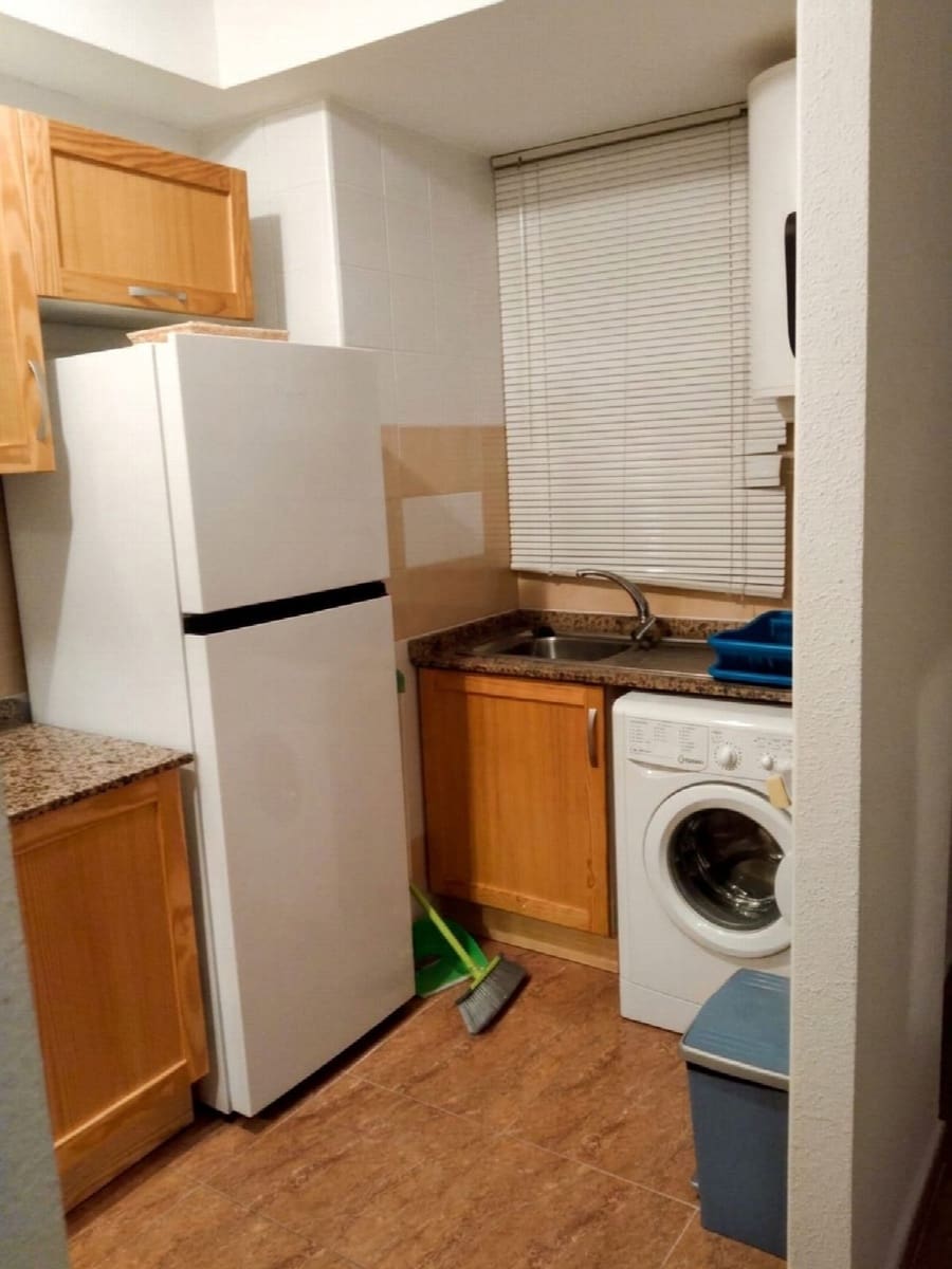 2 sypialnia Apartament na sprzedaż w Torrevieja z basenem - 158 000 € (Ref: 10050760)
