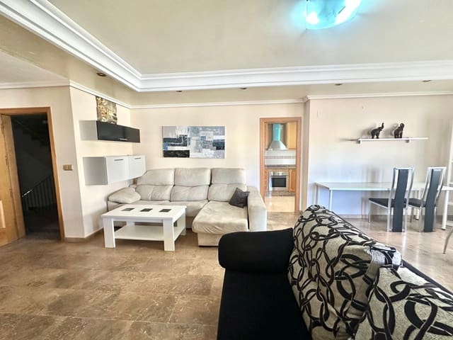 4 quarto Apartamento para venda em Puerto Deportivo, Torrevieja - 275 000 € (Ref: 10050766)