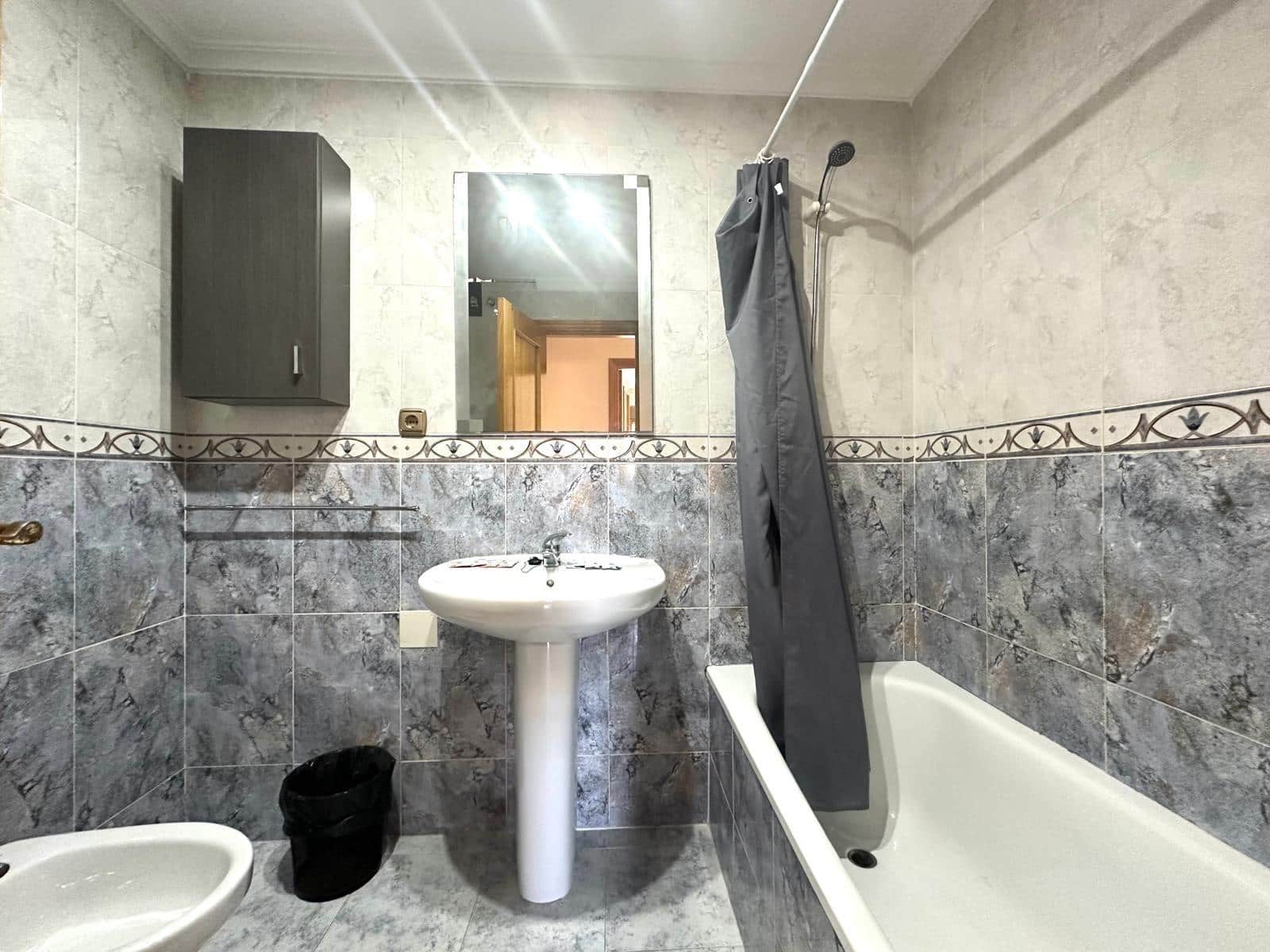 4 soveværelse Lejlighed til salg i Torrevieja - € 275.000 (Ref: 10050766)