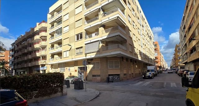 2 quarto Apartamento para venda em Parque de las Naciones, Torrevieja - 210 000 € (Ref: 10050769)