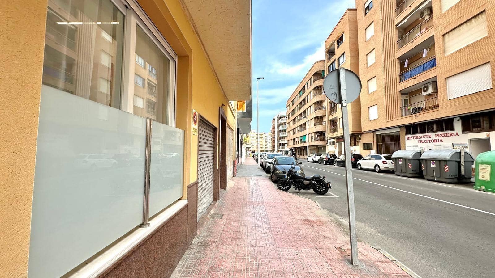 2 soveværelse Lejlighed til salg i Torrevieja - € 235.000 (Ref: 10050770)