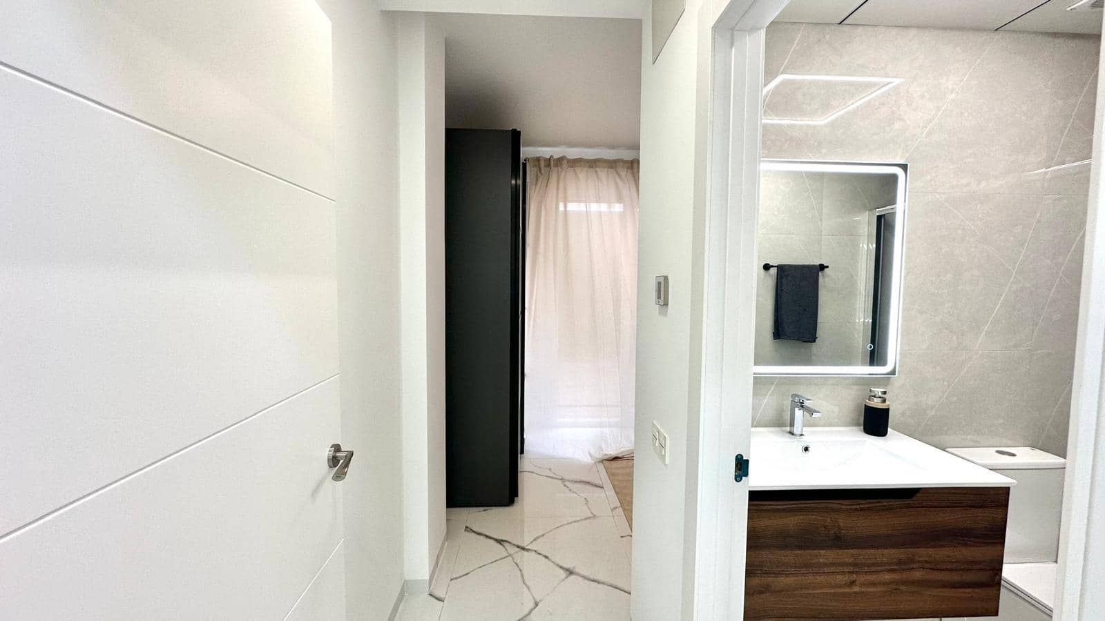 2 soveværelse Lejlighed til salg i Torrevieja - € 235.000 (Ref: 10050770)