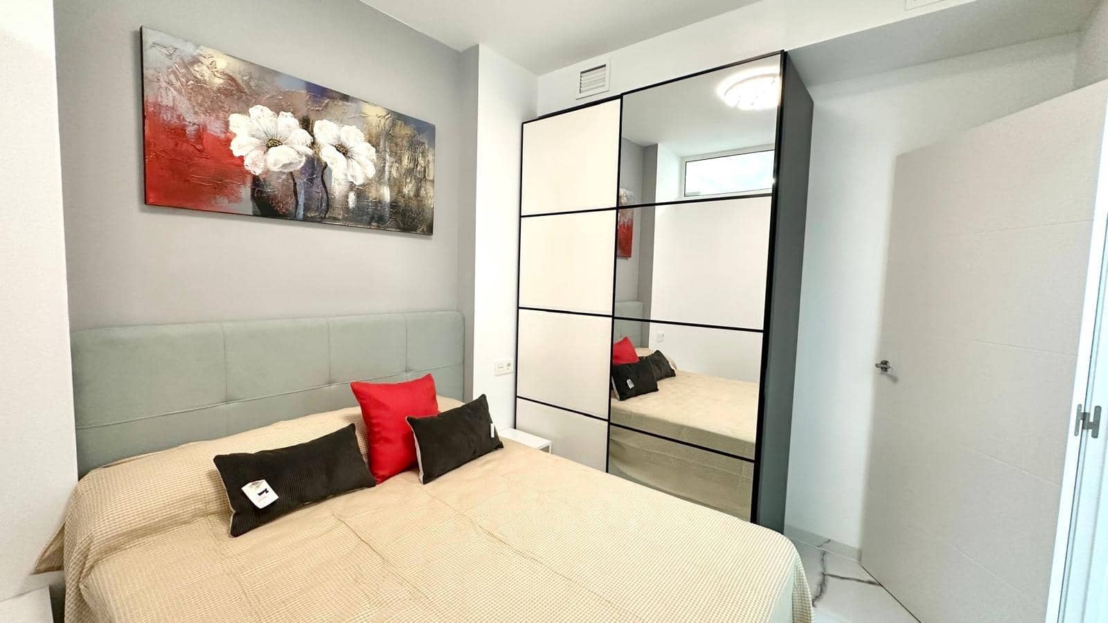 2 soveværelse Lejlighed til salg i Torrevieja - € 250.000 (Ref: 10050771)