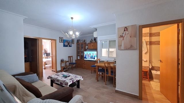 Casa de 3 habitaciones en Benijófar en venta con garaje - 349.950 € (Ref: 10050772)