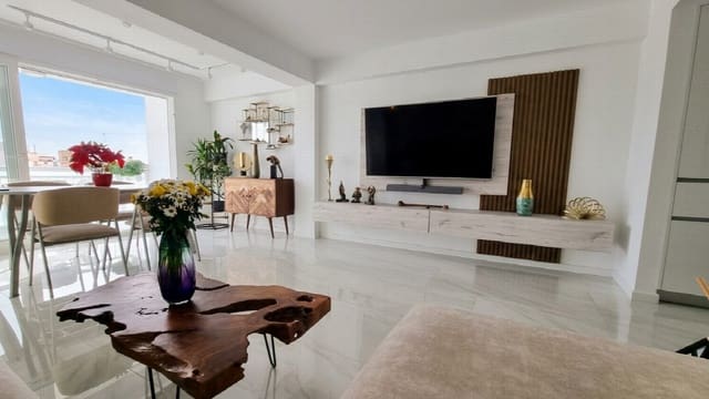 2 makuuhuone Huoneisto myytävänä paikassa Centro - Muelle Pesquero, Torrevieja - 239 000 € (Ref: 10050776)