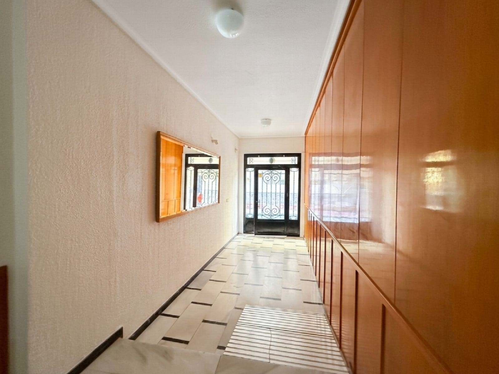 1 slaapkamer Appartement te koop in Torrevieja - € 156.900 (Ref: 10050780)