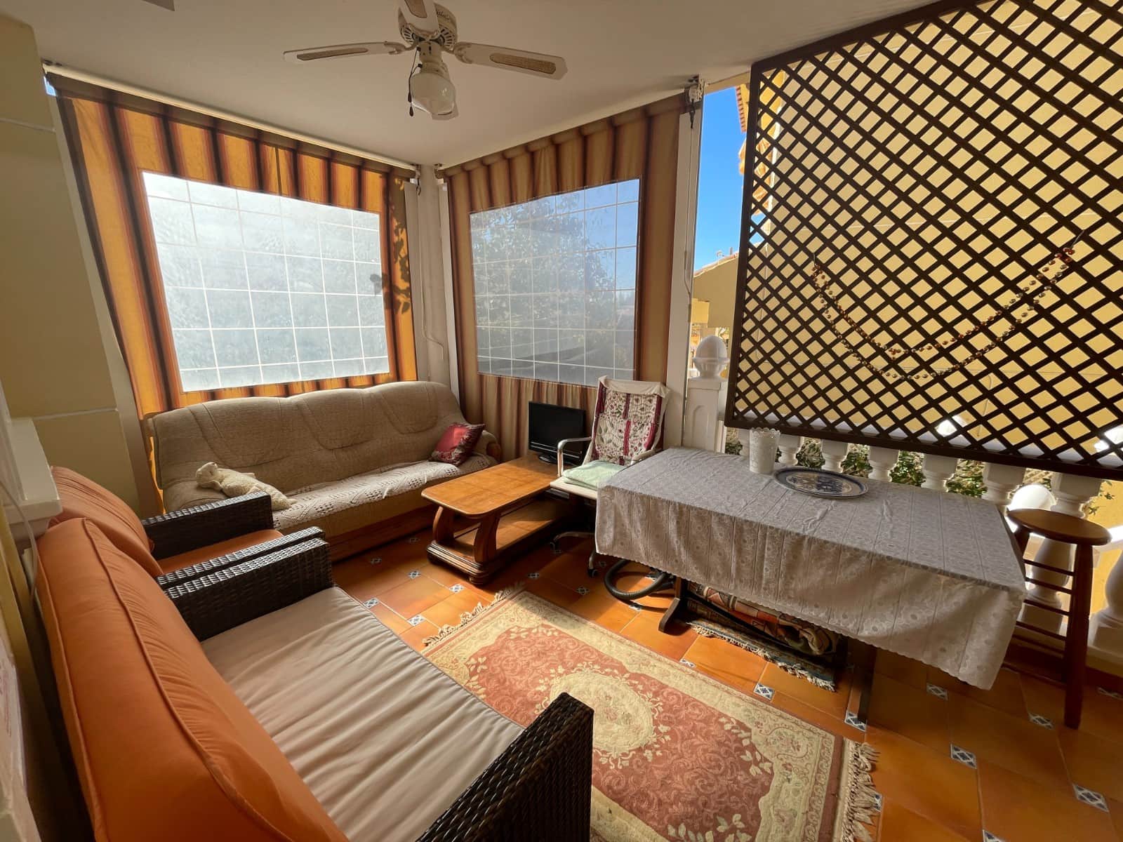 4 sovrum Villa till salu i Guardamar del Segura med pool garage - 410 000 € (Ref: 10050782)