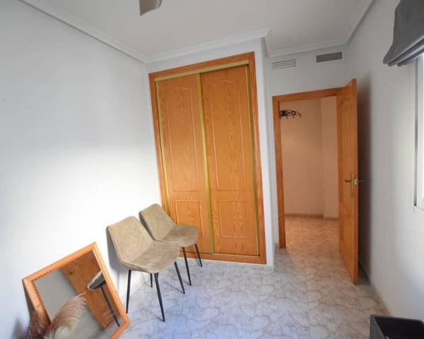 2 makuuhuone Huoneisto myytävänä paikassa Los Montesinos mukana uima-altaan - 165 900 € (Ref: 10050784)