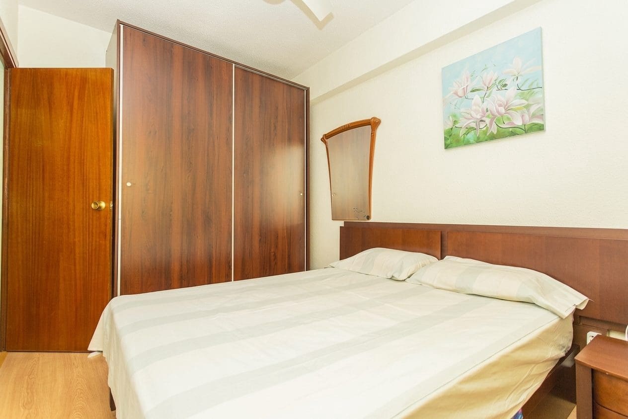 3 quarto Apartamento para venda em Torrevieja - 200 000 € (Ref: 10050786)