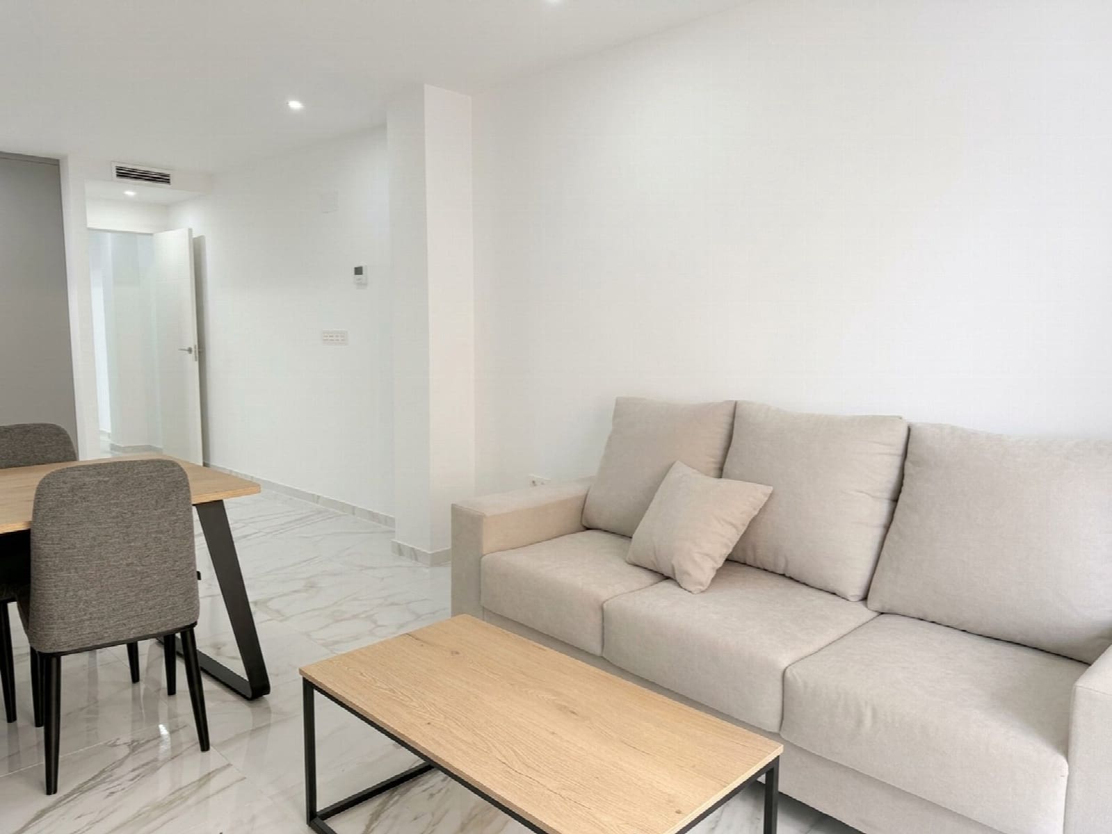 2 chambre Appartement à vendre à Torrevieja avec piscine - 239 000 € (Ref: 10050787)