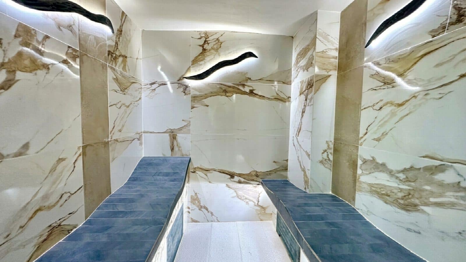 2 bedroom Apartment for sale in Finestrat with pool - € 300,000 (Ref: 10050790)