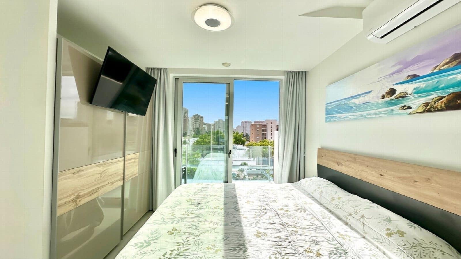 2 bedroom Apartment for sale in Finestrat with pool - € 300,000 (Ref: 10050790)