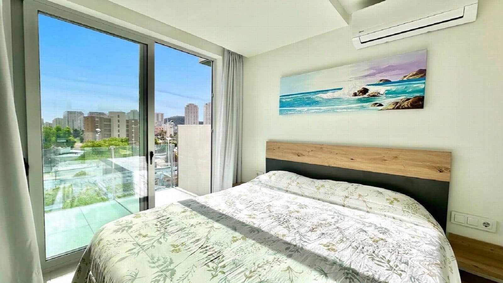 2 bedroom Apartment for sale in Finestrat with pool - € 300,000 (Ref: 10050790)