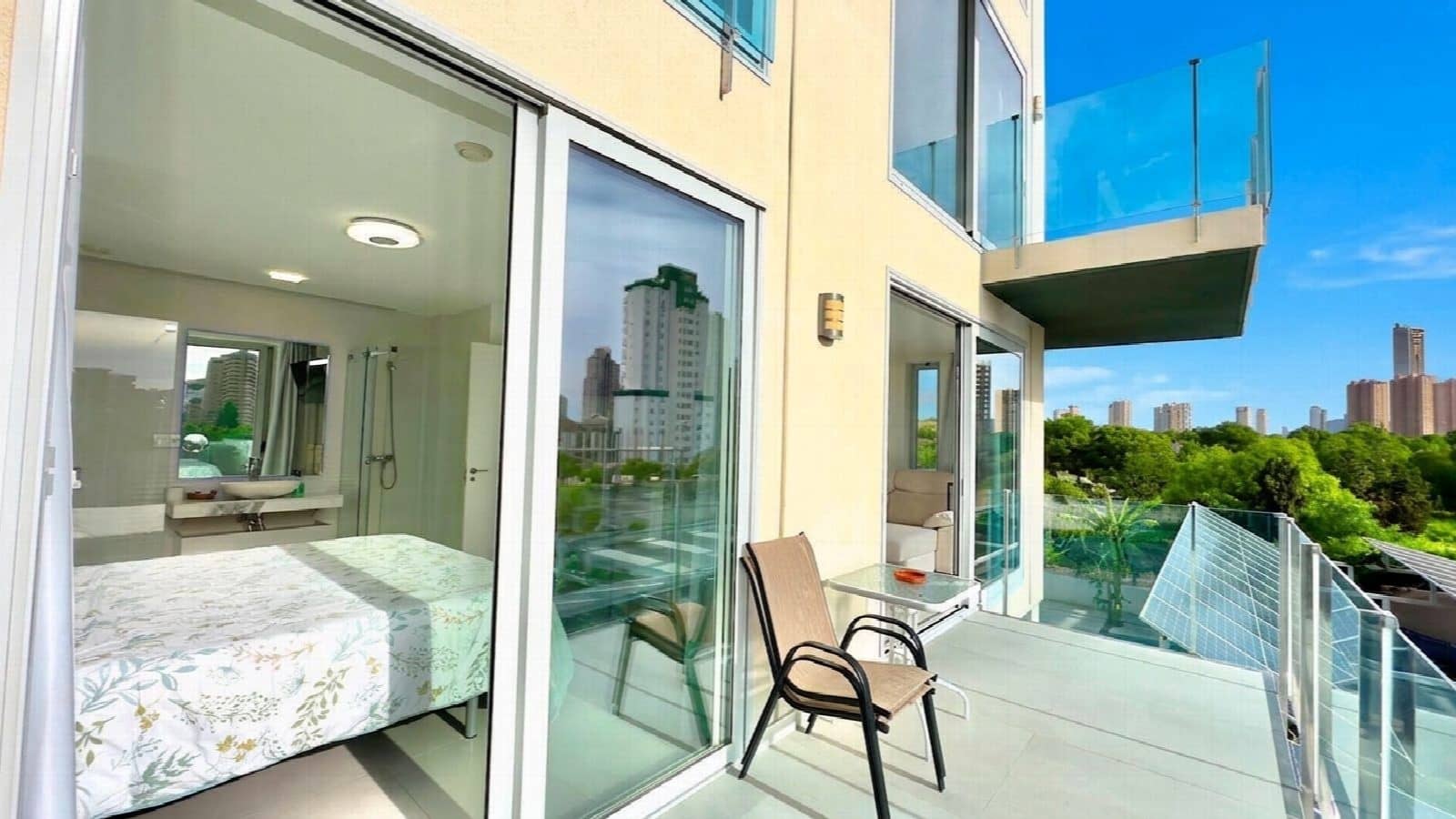 2 bedroom Apartment for sale in Finestrat with pool - € 300,000 (Ref: 10050790)