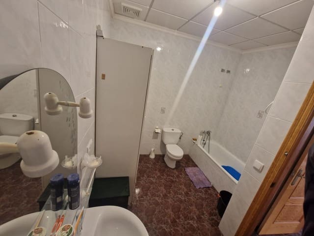 4 quarto Casa em Banda para venda em Centro - Muelle Pesquero, Torrevieja - 221 900 € (Ref: 10050794)