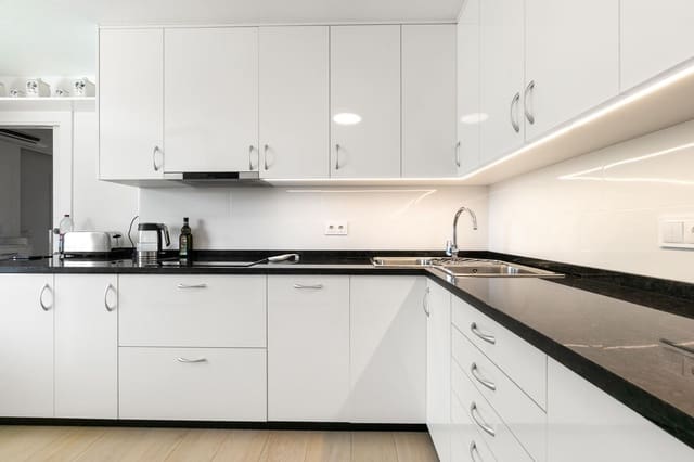 3 soveværelse Villa til salg i Pilar de la Horadada ciudad, Pilar de la Horadada - € 445.000 (Ref: 10050795)