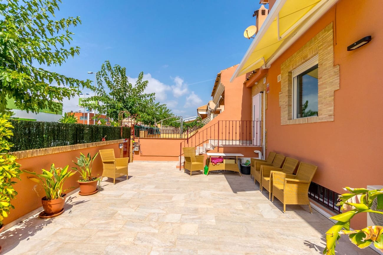 3 soveværelse Villa til salg i Pilar de la Horadada - € 445.000 (Ref: 10050795)
