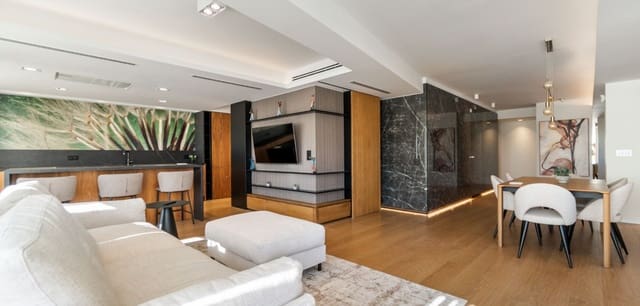 2 quarto Penthouse para venda em Centro - Muelle Pesquero, Torrevieja - 349 000 € (Ref: 10050797)