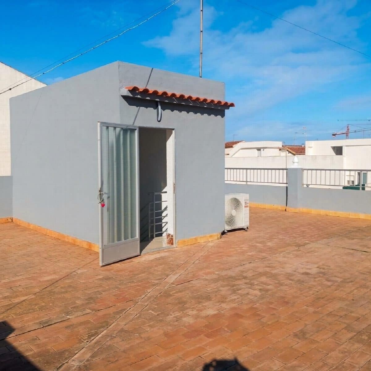 6 bedroom Townhouse for sale in San Pedro del Pinatar - € 260,000 (Ref: 10050798)