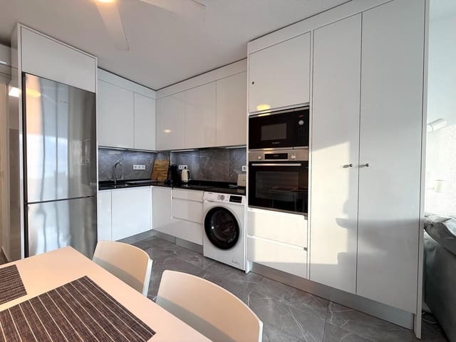 1 makuuhuone Huoneisto myytävänä paikassa Miramar - Torre del Moro, Torrevieja - 159 900 € (Ref: 10050807)