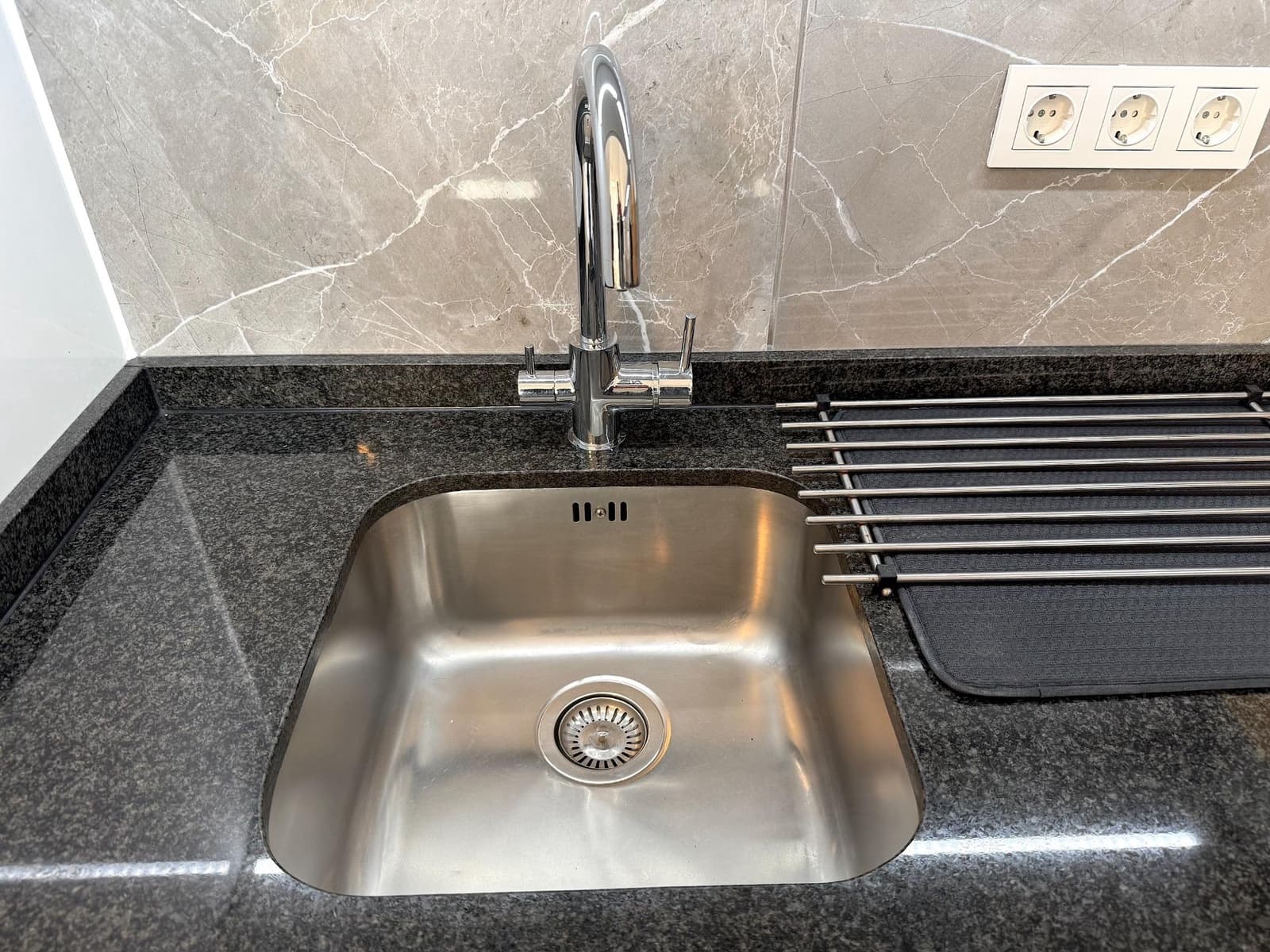1 sovrum Lägenhet till salu i Torrevieja - 159 900 € (Ref: 10050807)