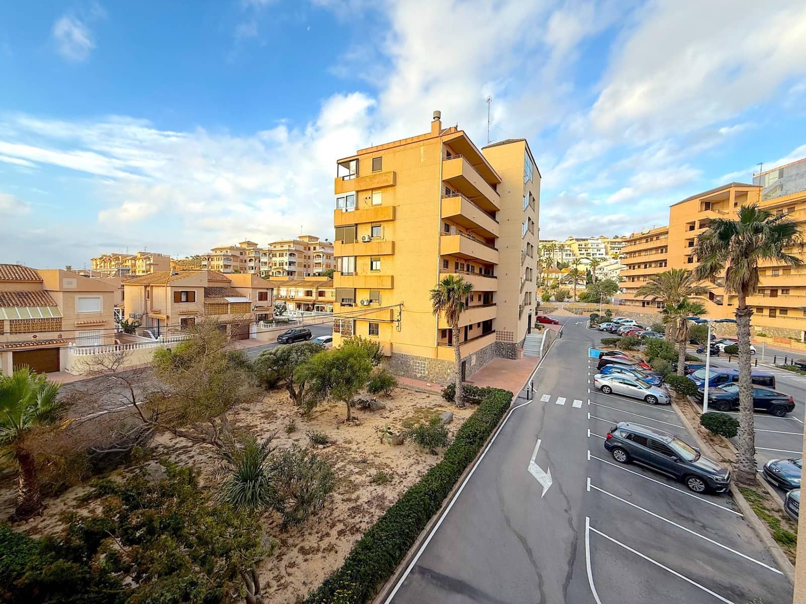 1 sovrum Lägenhet till salu i Torrevieja - 159 900 € (Ref: 10050807)