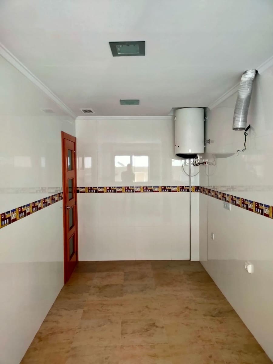 3 sovrum Lägenhet till salu i Torrevieja - 329 900 € (Ref: 10050808)